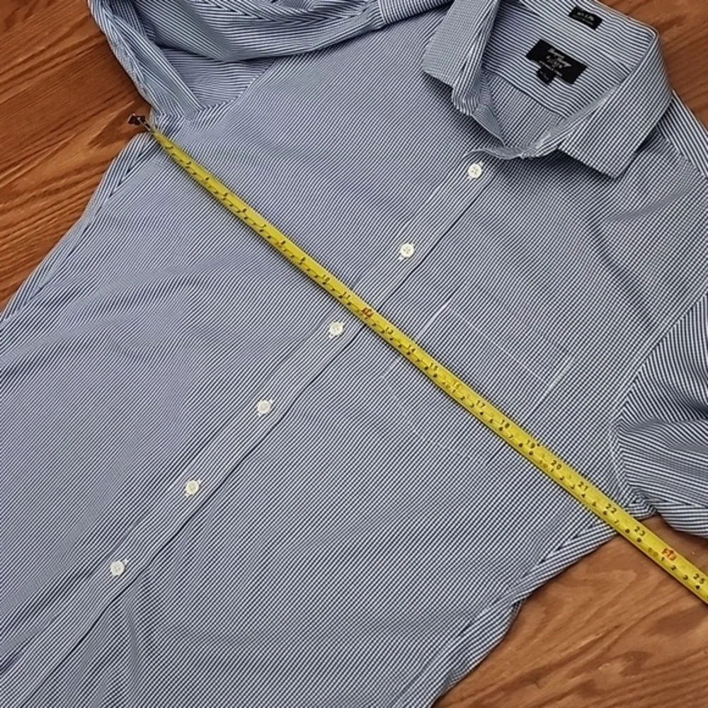 J.crew Thompson Thirtings size lg wrinkle‎ free shirt